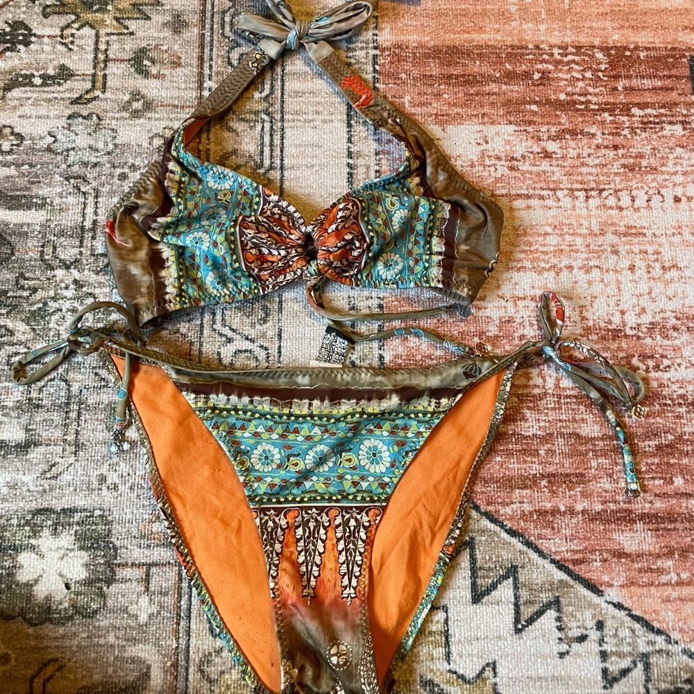 Endless sun bikini